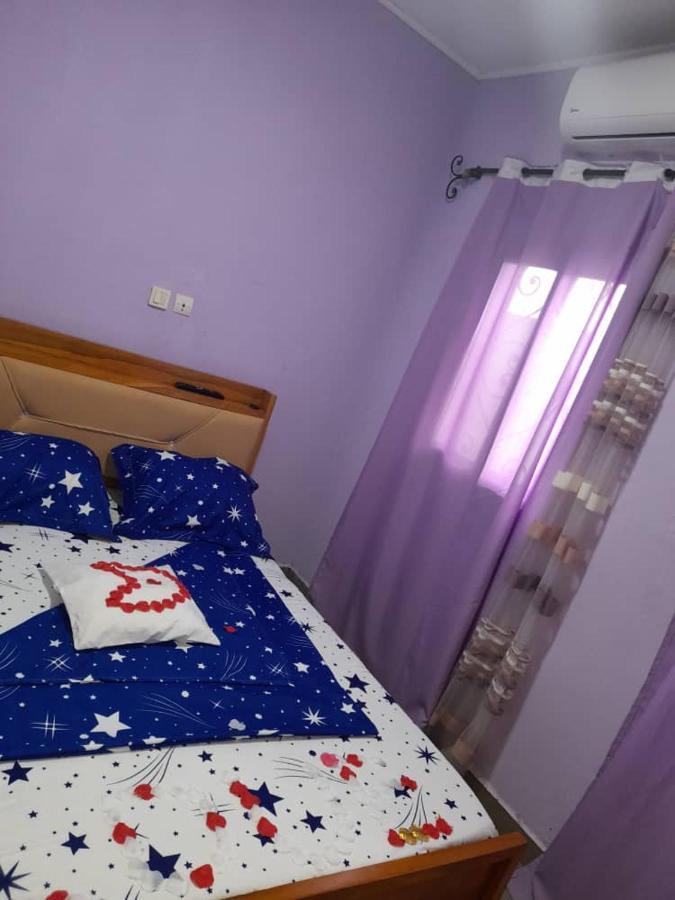 Npangou Appart Kribi Eksteriør bilde